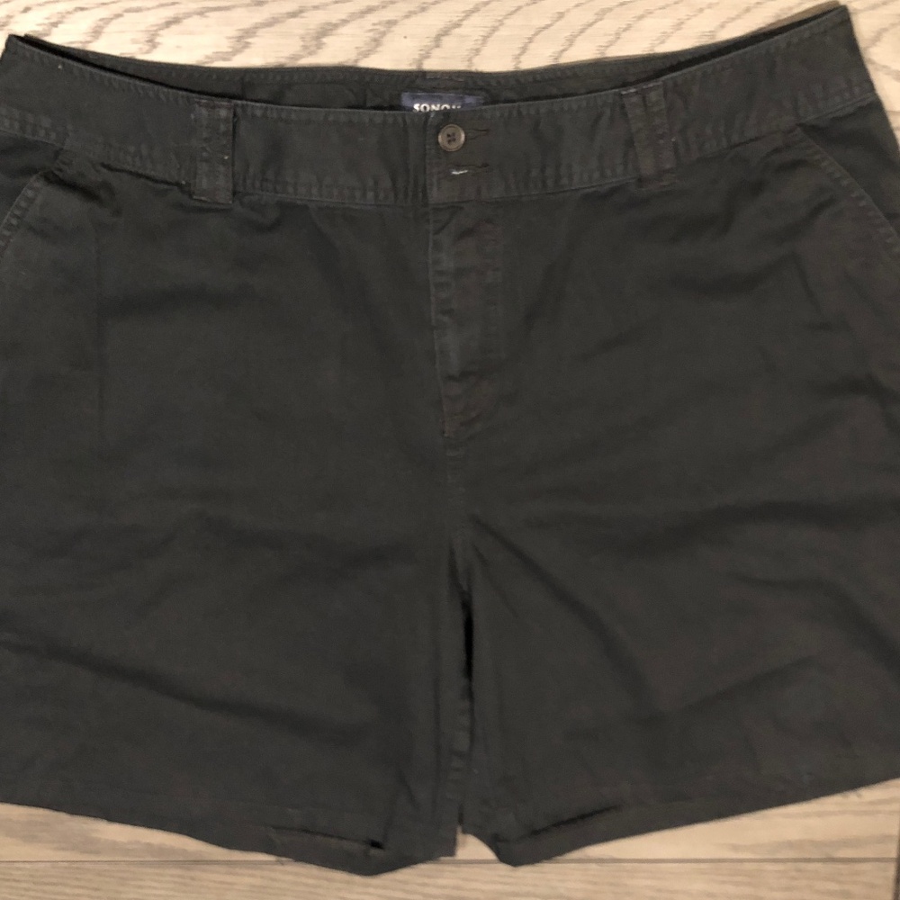3/$24 Vtg Y2K Black 4 Pocket Cotton Shorts Flat Front~Sonoma Life Style Woman~18